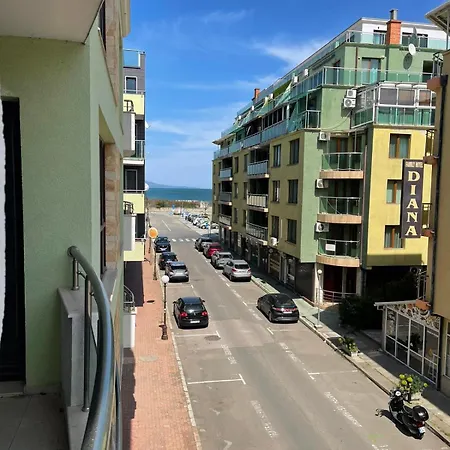 Appartement делукс лазур Pomorie