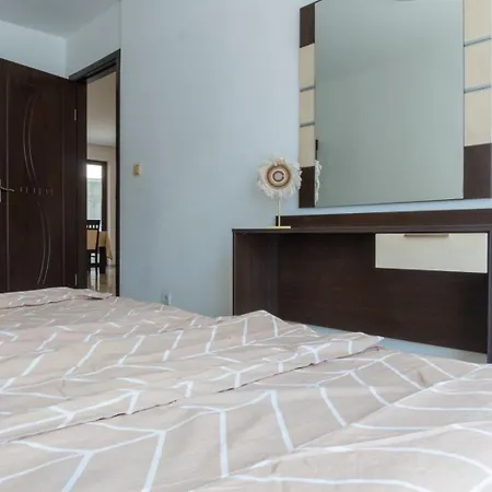 делукс лазур ポモリエ