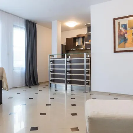 делукс лазур * ポモリエ